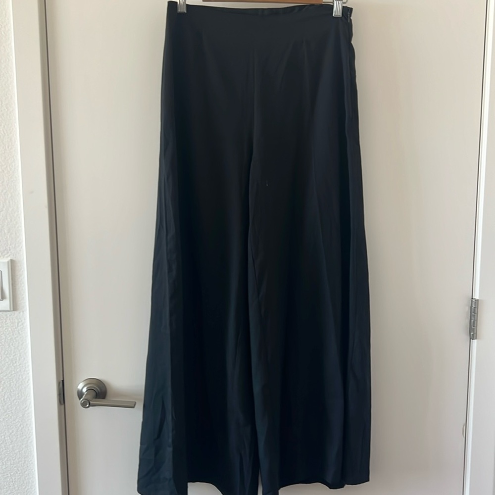 Black wide leg trousers